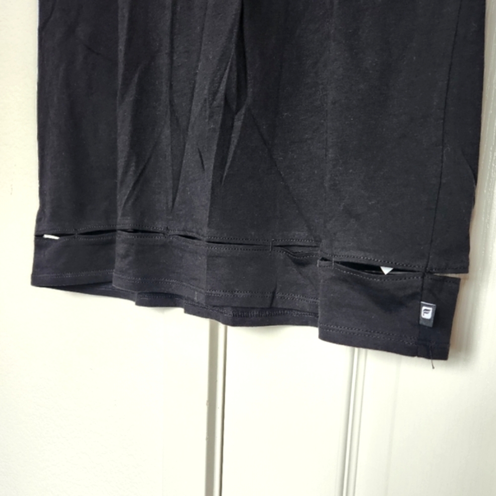 New Fabletics River Tee - image 4